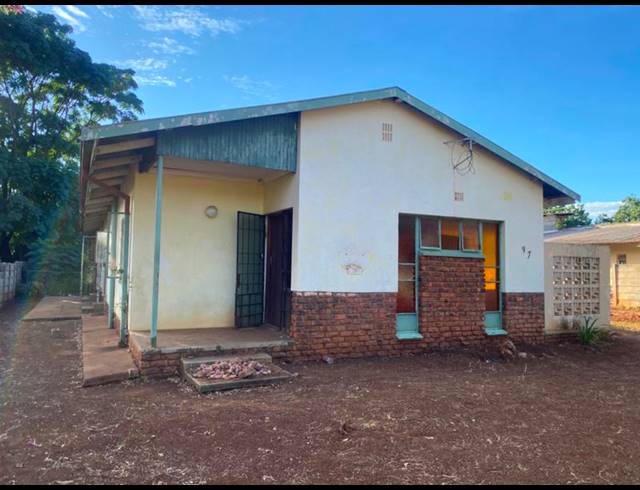 3 BEDROOM HOUSE FOR SALE IN MOKOPANE CENTRAL